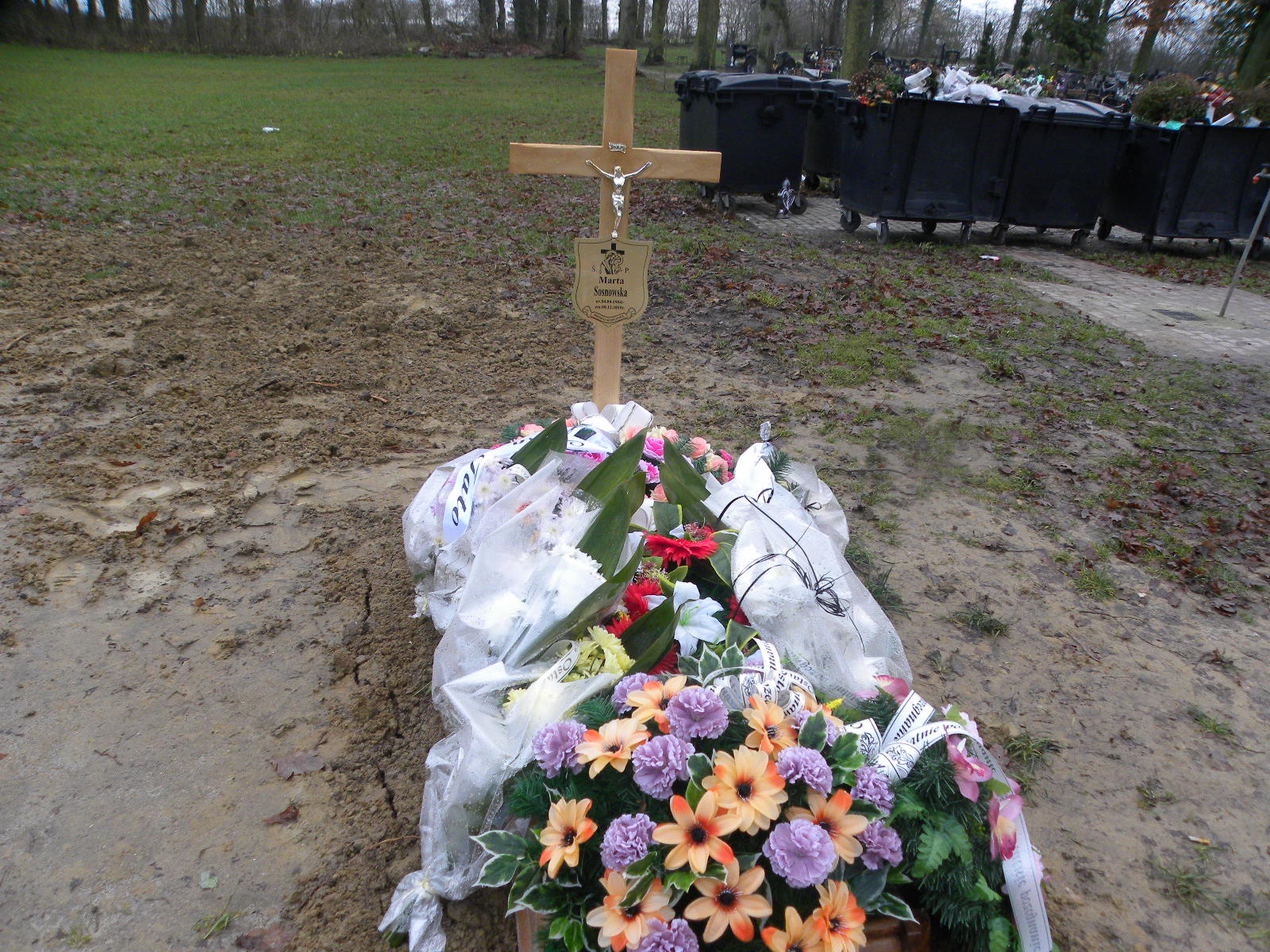 Marta SOSNOWSKA  1984 Banie - Grobonet - Wyszukiwarka osób pochowanych