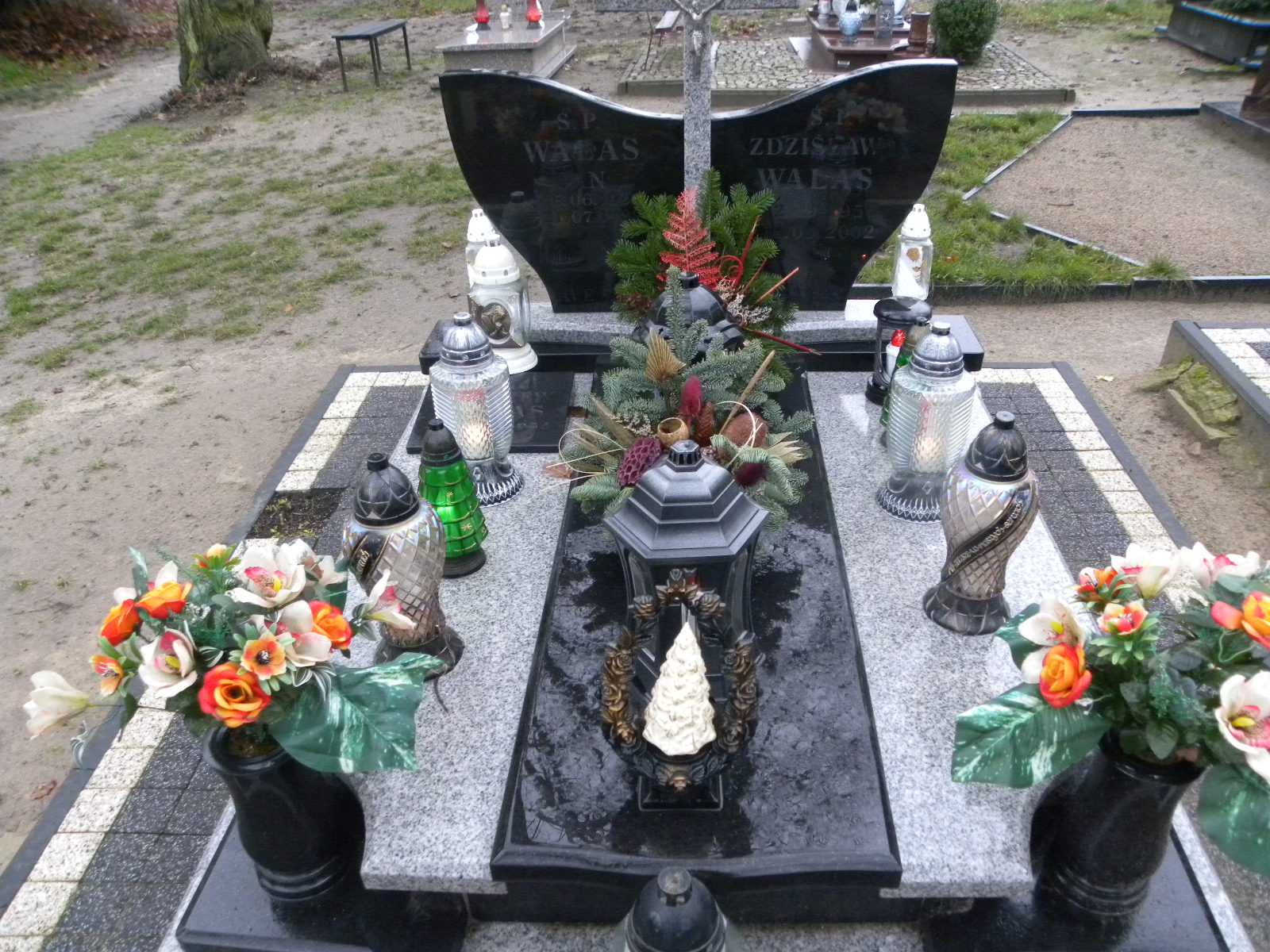 Zbigniew WALAS  Banie - Grobonet - Wyszukiwarka osób pochowanych