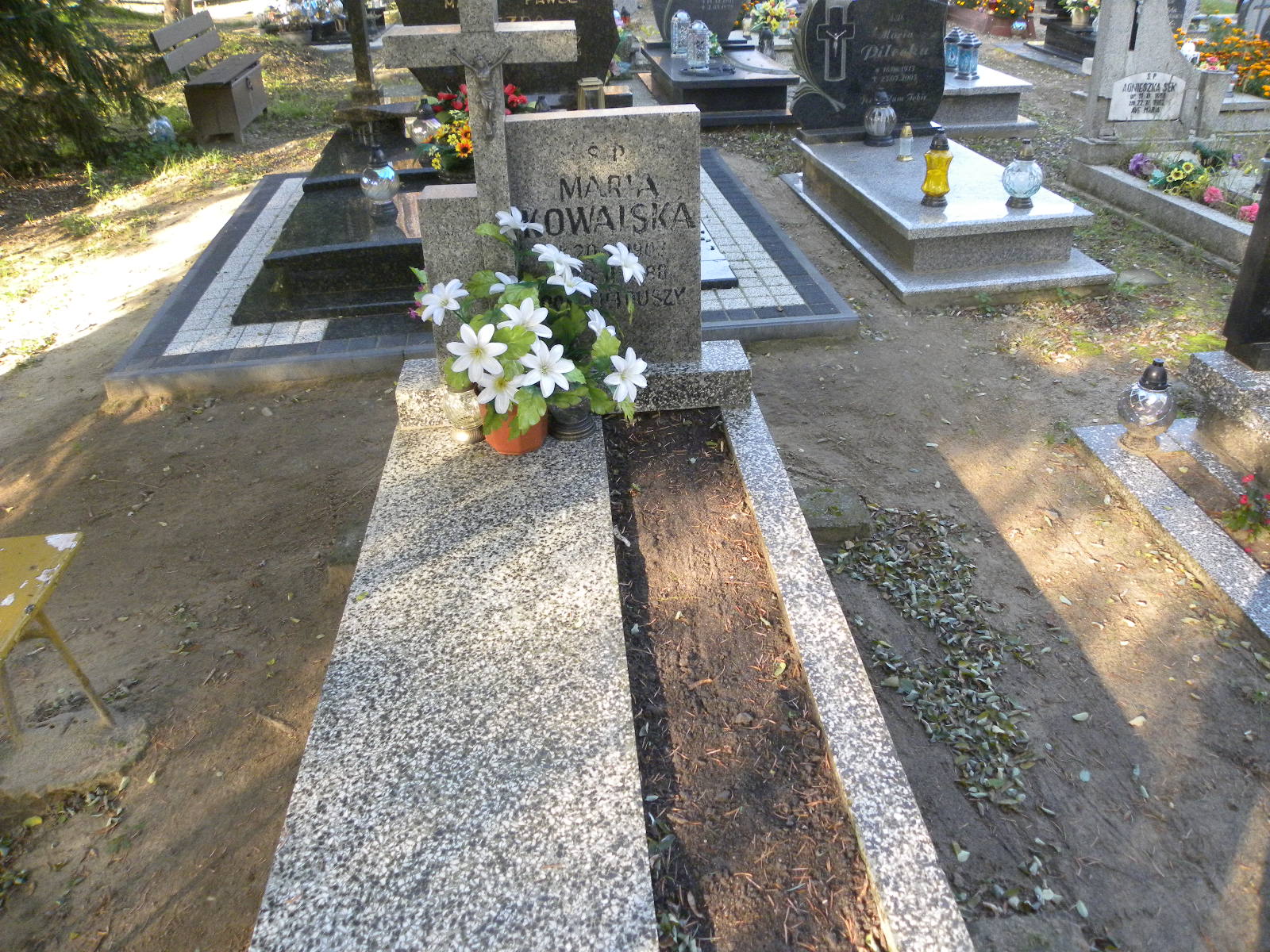 Grób KAZIMIERA KOWALSKA