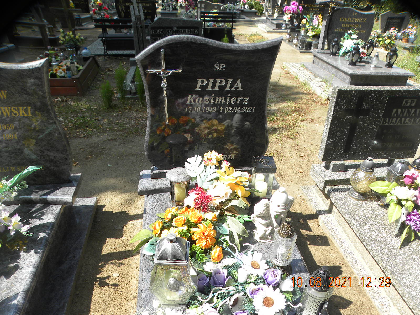 Grób KAZIMIERZ PIPIA