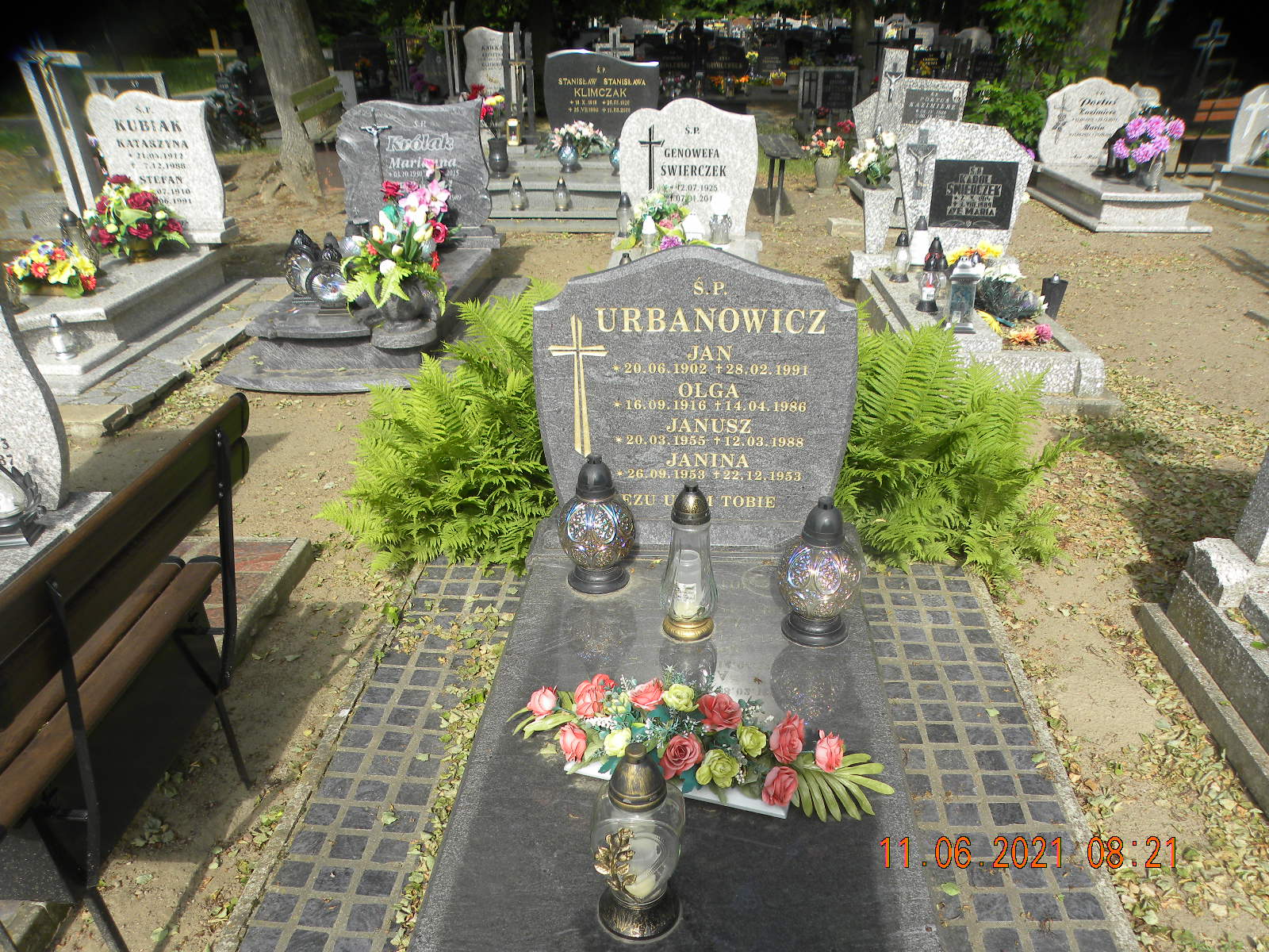 Janusz URBANOWICZ  1955 Banie - Grobonet - Wyszukiwarka osób pochowanych